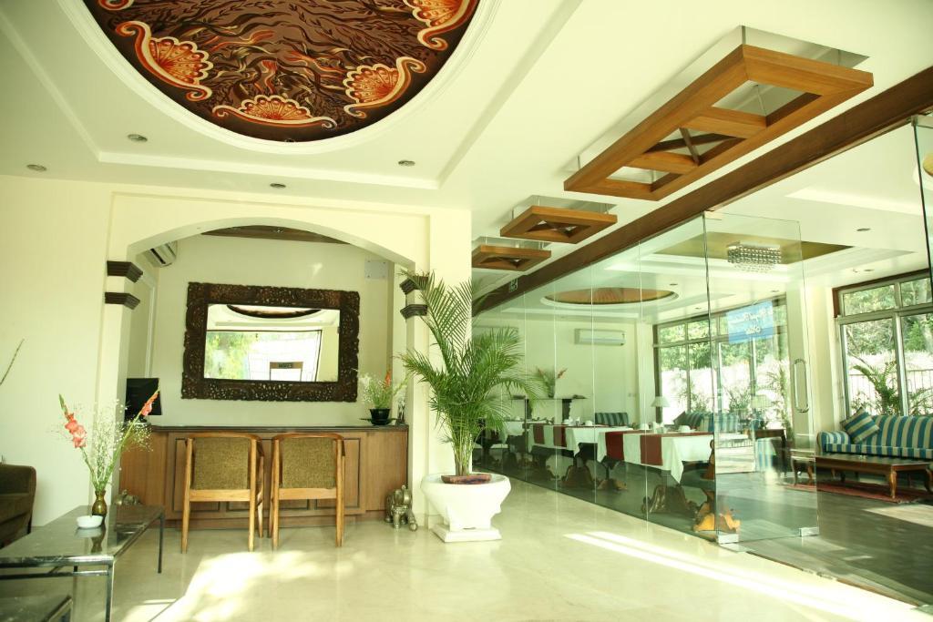 The Royal Residency Hotel Neu-Delhi Zimmer foto