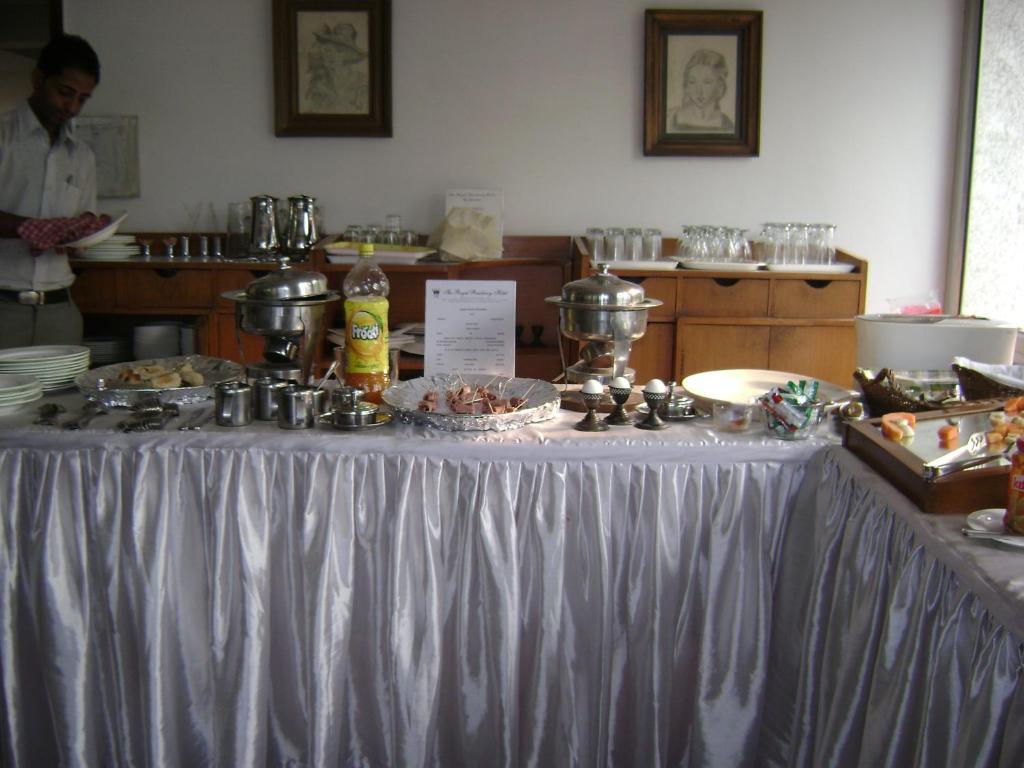 The Royal Residency Hotel Neu-Delhi Zimmer foto