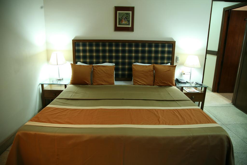 The Royal Residency Hotel Neu-Delhi Exterior foto